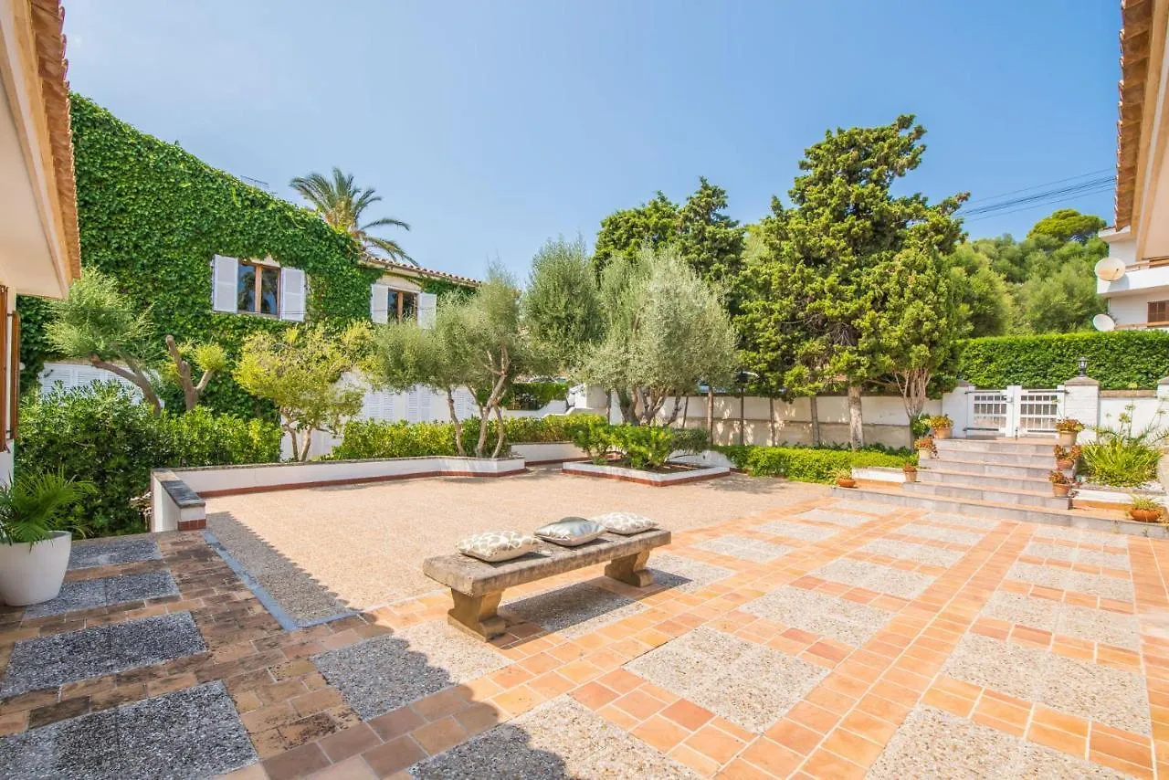 Ideal Property Mallorca - Villa Can Torrens Alcudia