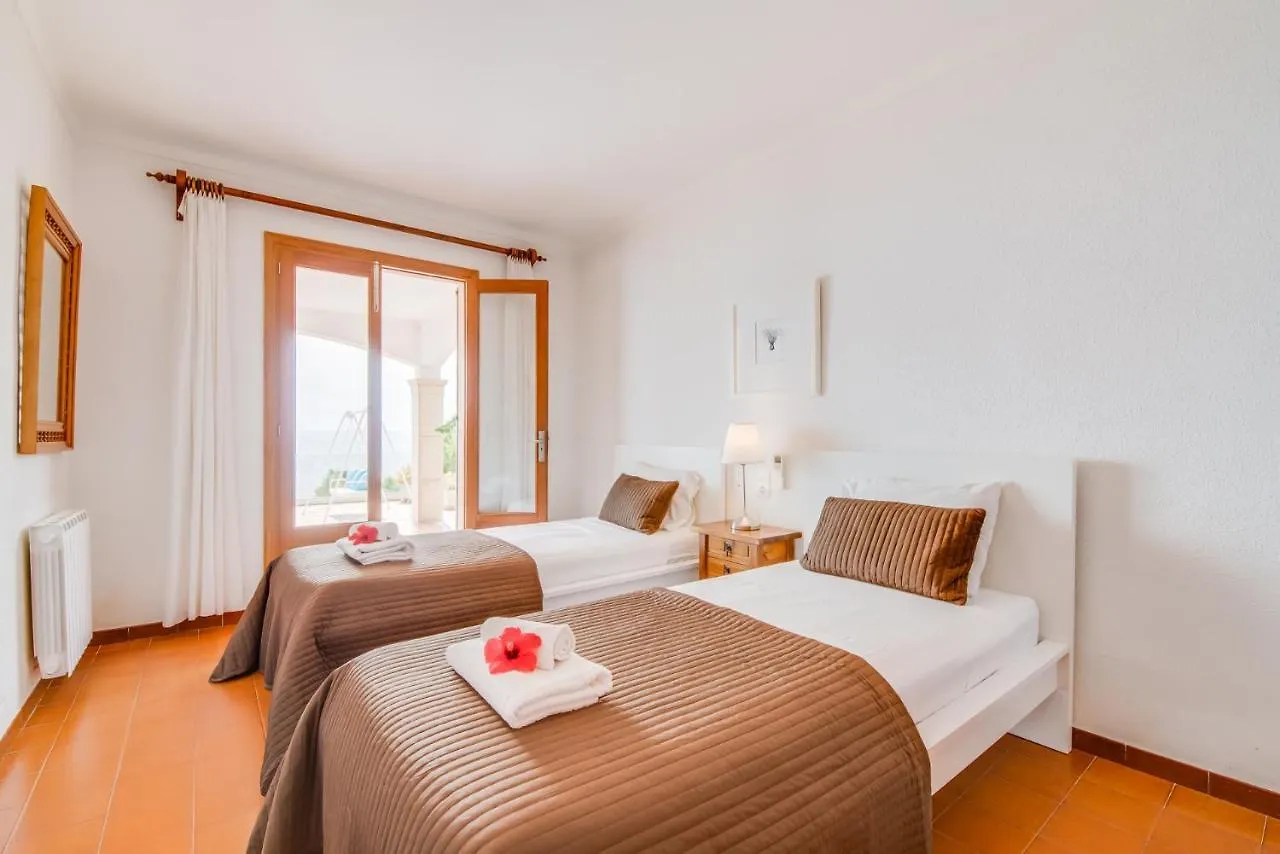 Ideal Property Mallorca - Villa Can Torrens Alcudia  Spain