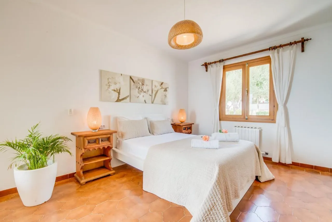 Ideal Property Mallorca - Villa Can Torrens Alcudia  Holiday home